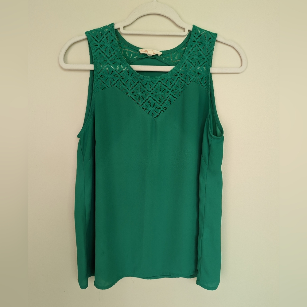Creative Commune top by Stitch Fix Medium